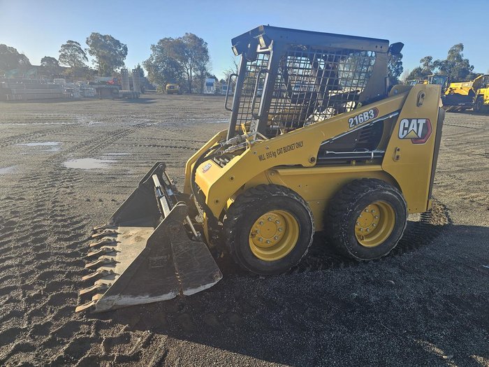 2022 Caterpillar 216B3 Yellow