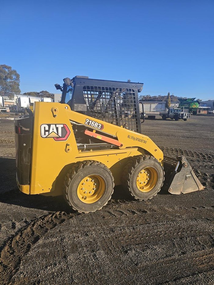 2022 Caterpillar 216B3 Yellow