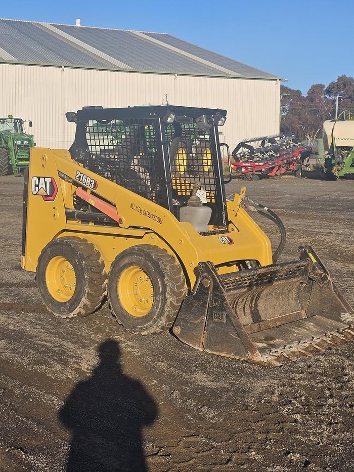 2022 Caterpillar 216B3 Yellow
