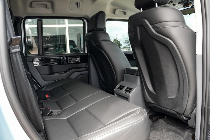 2023 INEOS Grenadier Station Wagon Trialmaster Edition MY23.5 4X4 Dual Range Sterling Silver