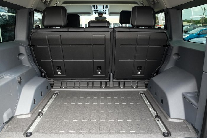 2023 INEOS Grenadier Station Wagon Trialmaster Edition MY23.5 4X4 Dual Range Sterling Silver