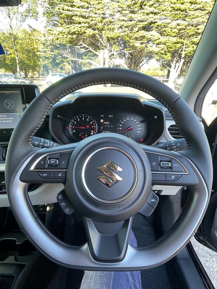 2024 Suzuki Swift Hybrid Plus UZ Super Black