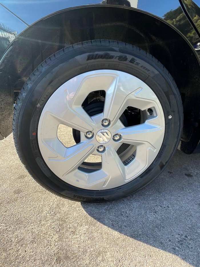 2024 Suzuki Swift Hybrid Plus UZ Super Black