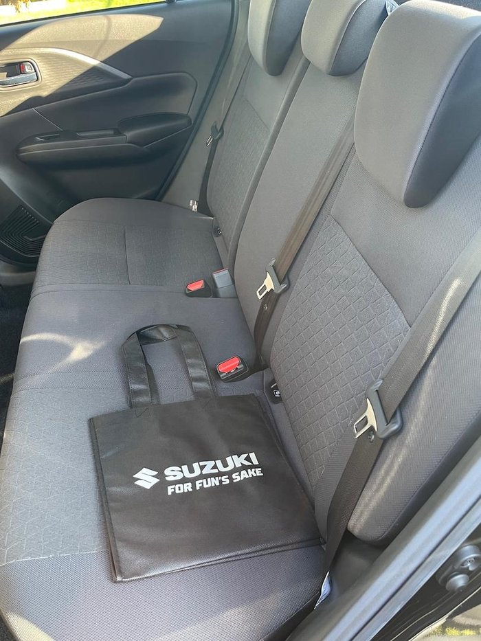 2024 Suzuki Swift Hybrid Plus UZ Super Black