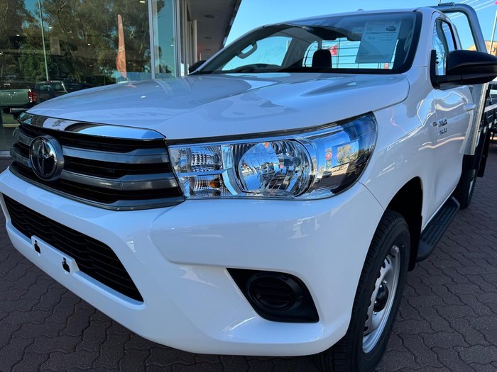 2024 Toyota Hilux SR GUN126R 4X4 Dual Range Glacier White