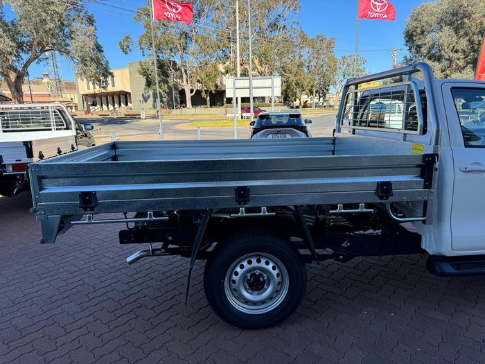 2024 Toyota Hilux SR GUN126R 4X4 Dual Range Glacier White