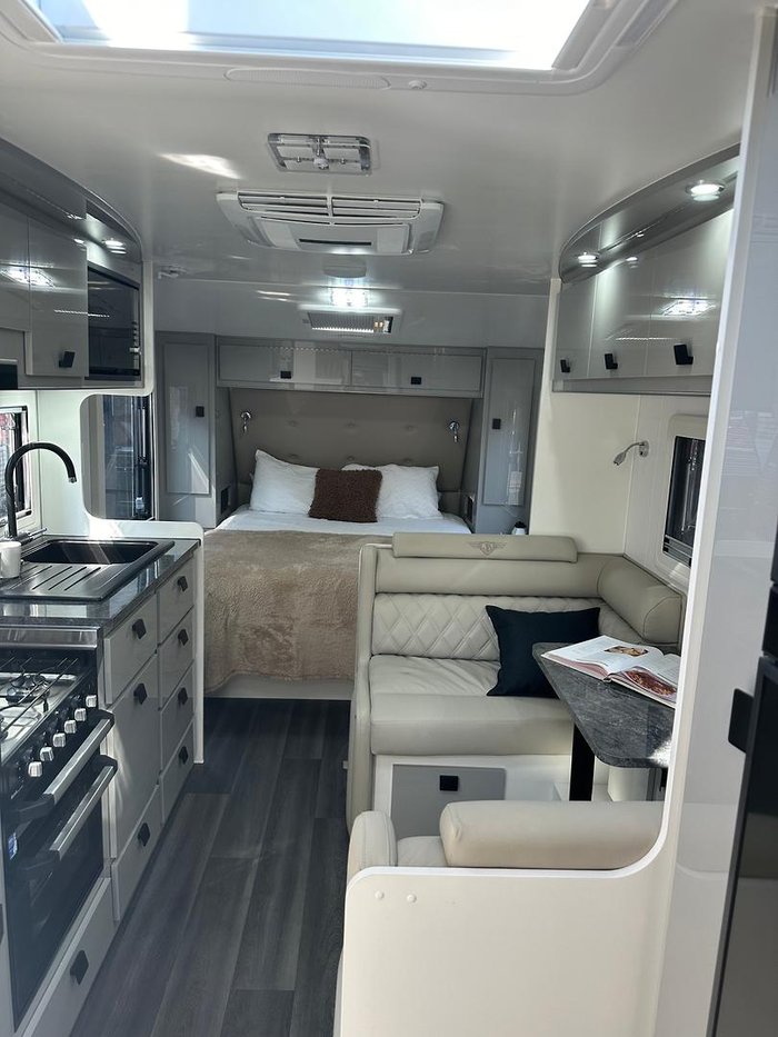 2024 JB Caravans 2024 Dirt Road Extreme 20*6 Cafe Lounge Kk