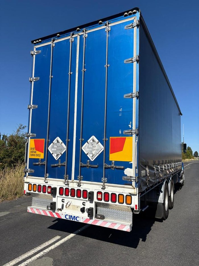 2007 Kenworth T350 Blue