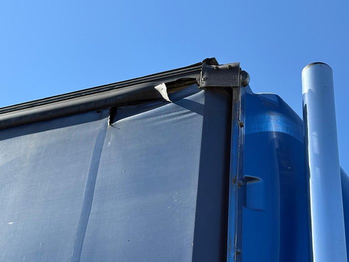 2007 Kenworth T350 Blue