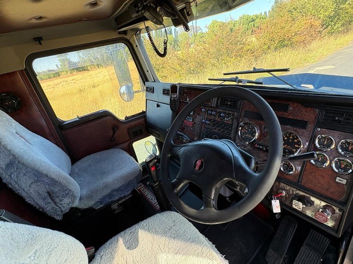 2007 Kenworth T350 Blue