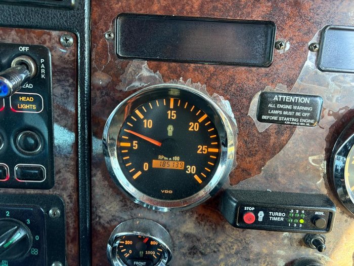 2007 Kenworth T350 Blue