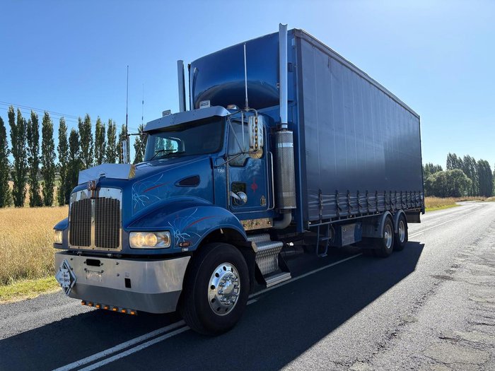 2007 Kenworth T350 Blue