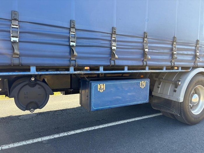 2007 Kenworth T350 Blue