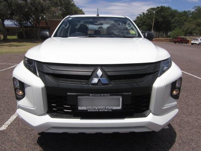 2023 Mitsubishi Triton GLX