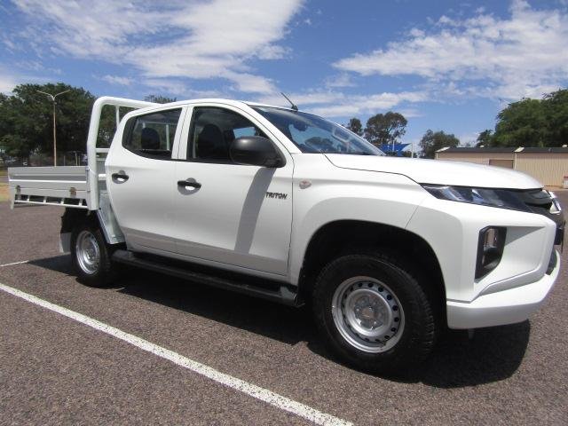 2023 Mitsubishi Triton GLX