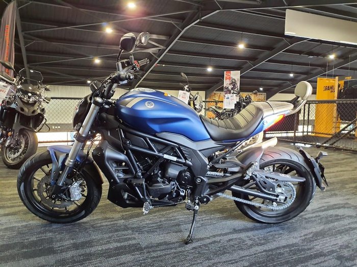 2022 Benelli 502C 502C Blue