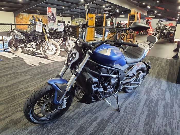 2022 Benelli 502C 502C Blue