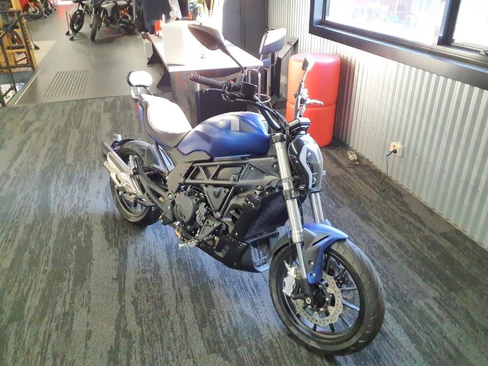 2022 Benelli 502C 502C Blue