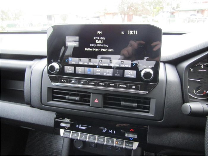 2024 Mitsubishi Triton GLX+