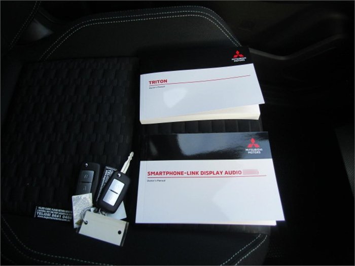 2024 Mitsubishi Triton GLX+