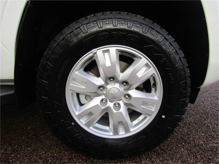 2024 Mitsubishi Triton GLX+