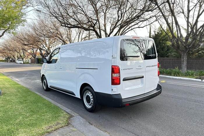 2024 Peugeot E-Expert Pro