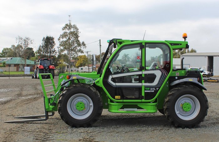 0 Merlo Turbofarmer 35.7 Telehandler Green