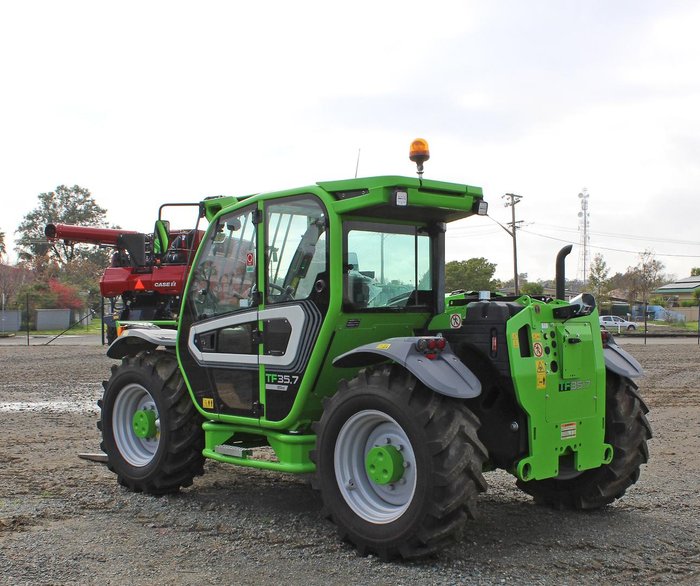 0 Merlo Turbofarmer 35.7 Telehandler Green