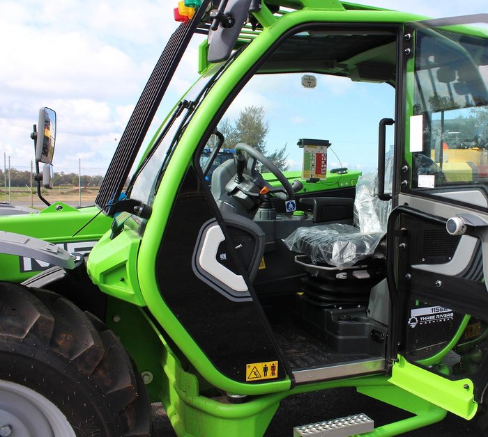 0 Merlo Turbofarmer 35.7 Telehandler Green