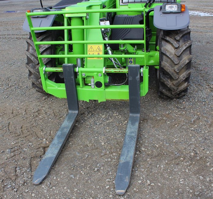 0 Merlo Turbofarmer 35.7 Telehandler Green