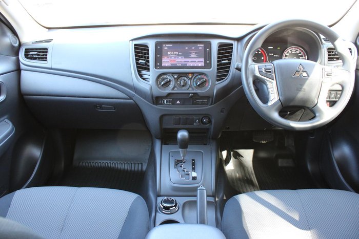 2023 Mitsubishi Triton GLX