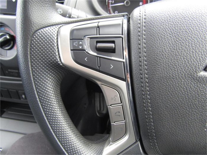 2023 Mitsubishi Triton GLX