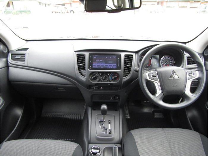 2023 Mitsubishi Triton GLX