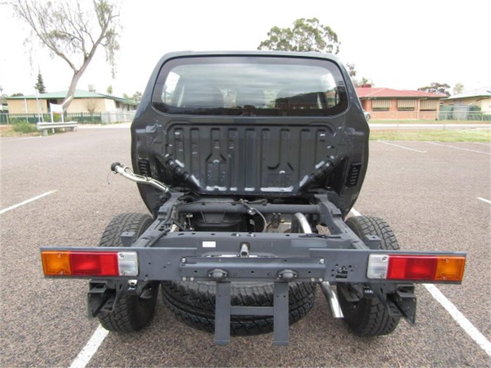 2023 Mitsubishi Triton GLX