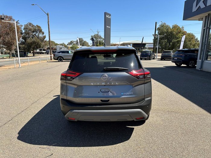 2024 Nissan X-TRAIL ST-L e-POWER
