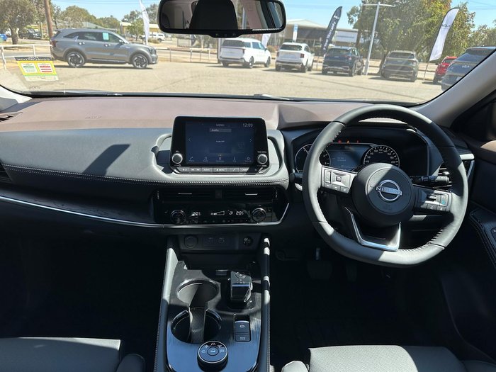 2024 Nissan X-TRAIL ST-L e-POWER