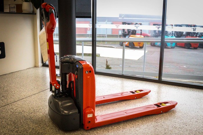 2024 Linde Mt15 Orange