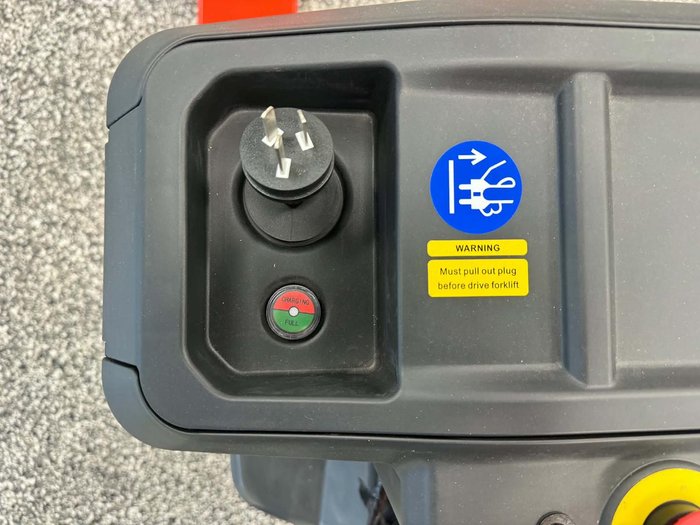 2025 Linde Mt15a Orange