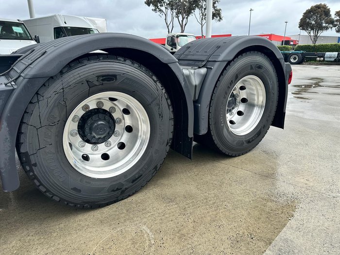 2024 Iveco S-Way AS700
