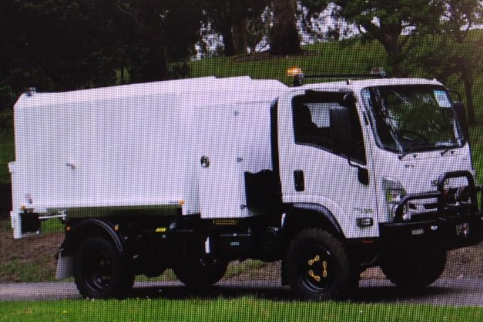 2022 Hino 817 4X4 300/ 817 - 4x4 WHITE