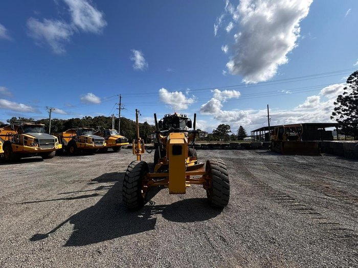 2014 Caterpillar 140M2 Yellow