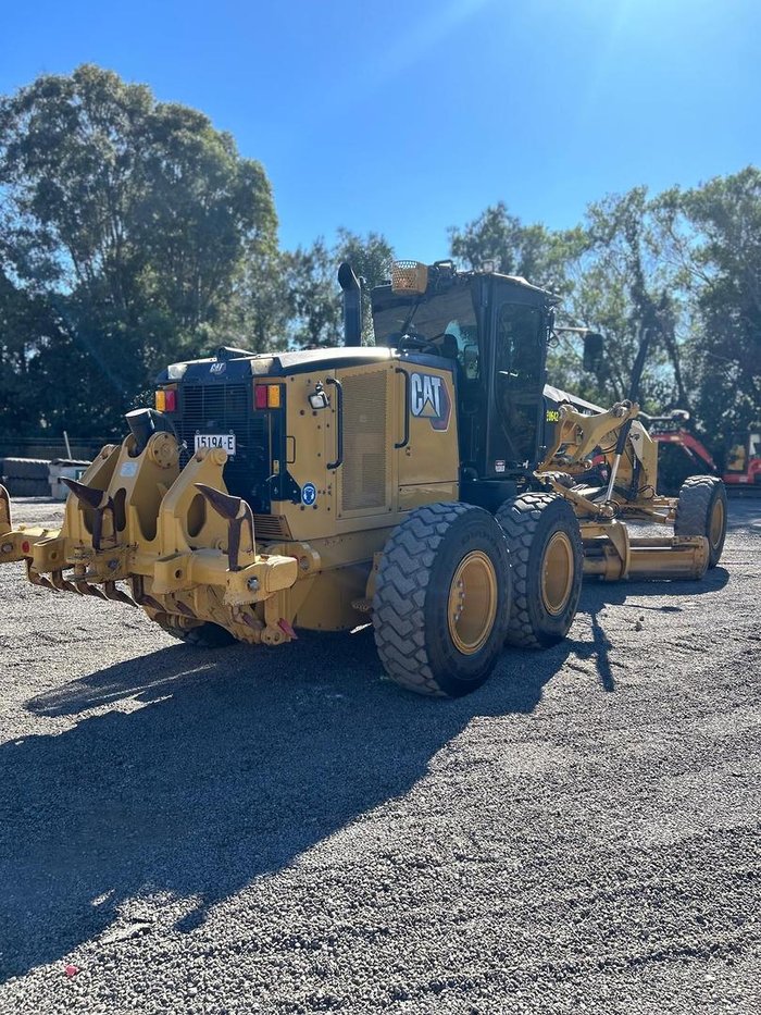 2014 Caterpillar 140M2 Yellow
