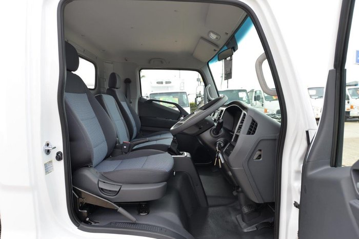 2023 HYUNDAI EX6 SWB WHITE