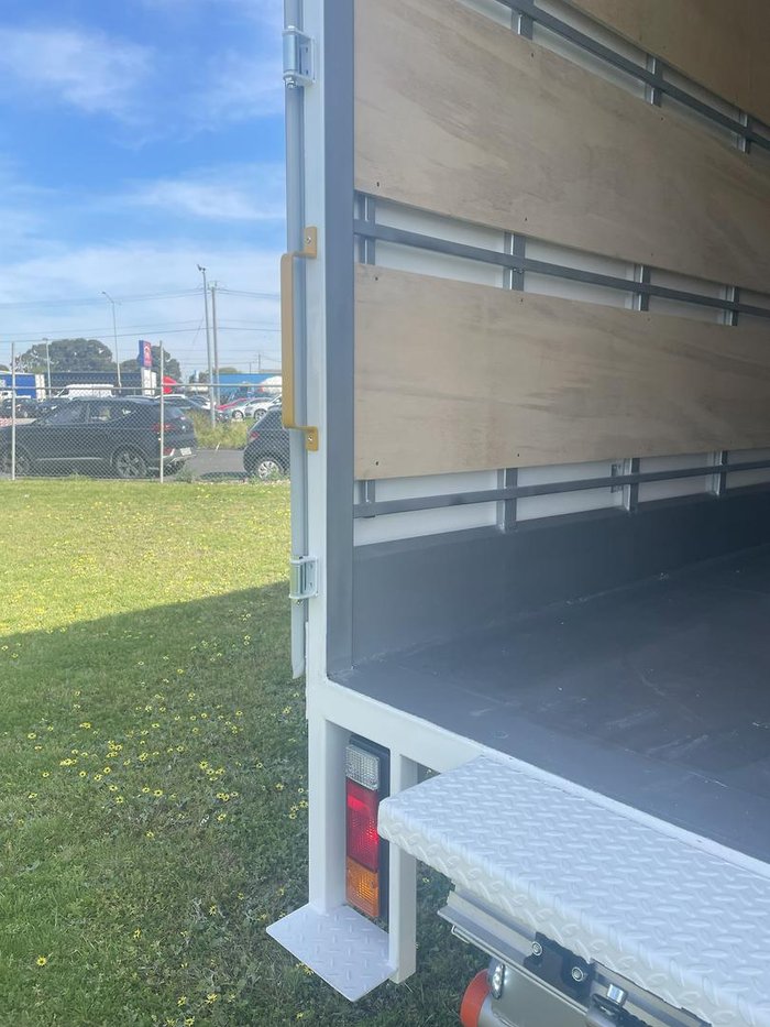 2026 Fuso Canter 815 WHITE