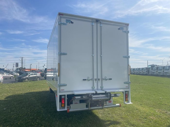 2026 Fuso Canter 815 WHITE