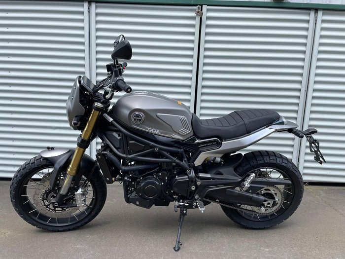 2022 Benelli Leoncino Trail 800 Leoncino Grey
