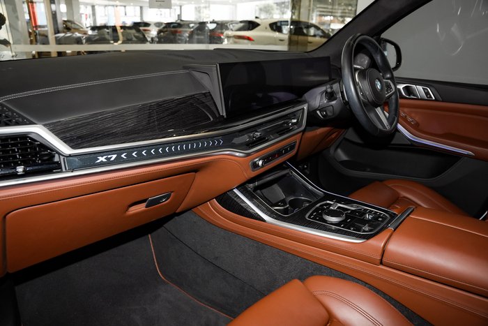 2023 BMW X7 xDrive40d M Sport