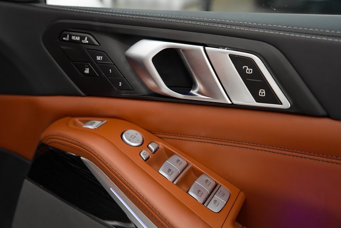 2023 BMW X7 xDrive40d M Sport