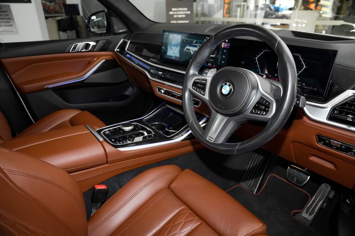 2023 BMW X7 xDrive40d M Sport