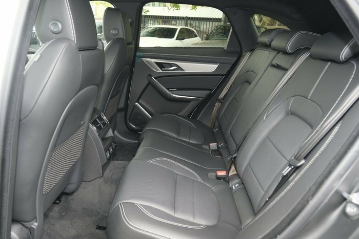 2024 Jaguar F-PACE P250 R-Dynamic S X761 MY25 AWD Fuji White